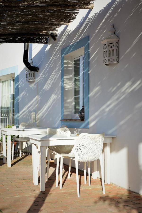 Casa Largo Do Poco Guesthouse Алвор Екстериор снимка